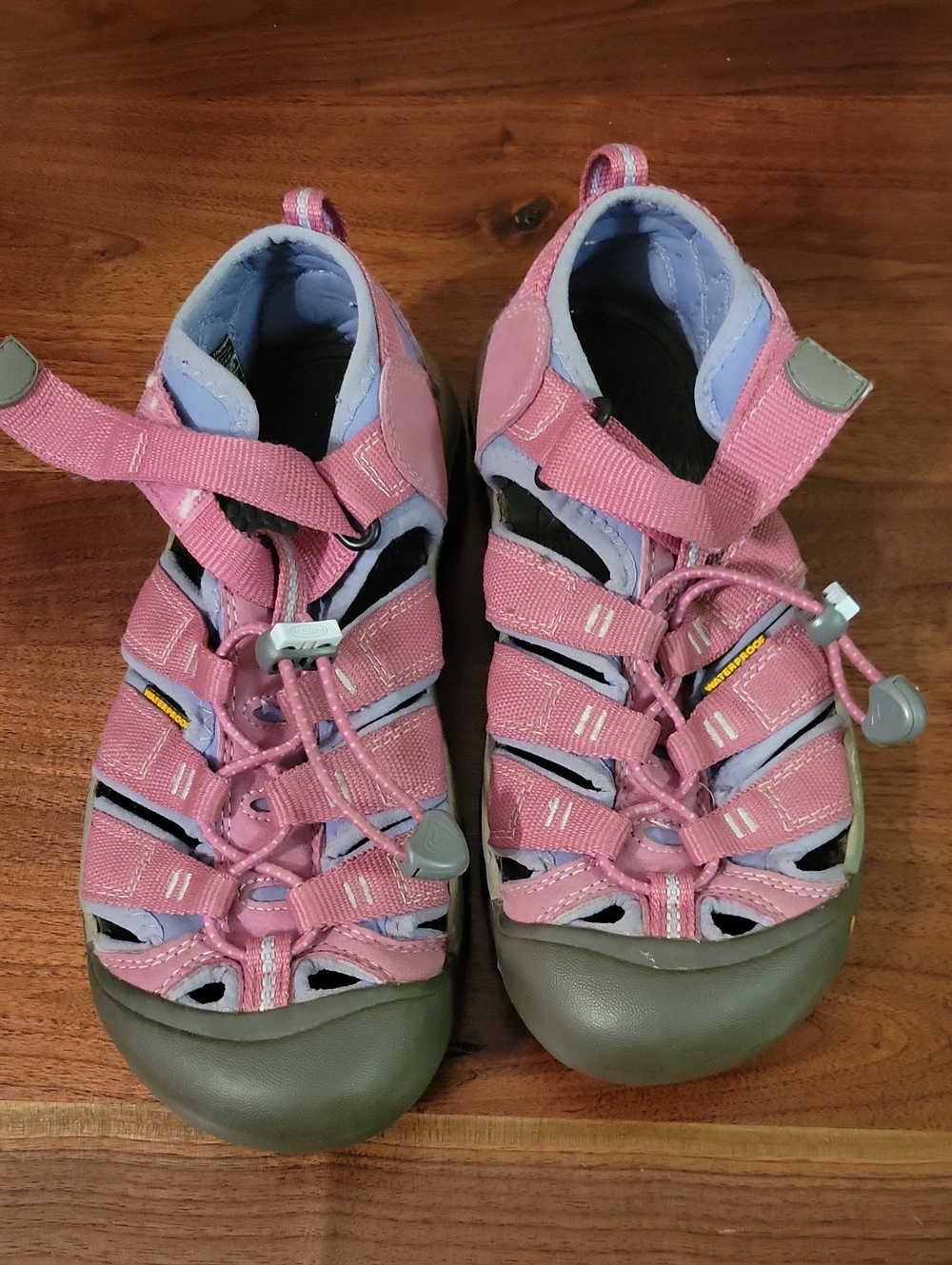 Keen Hiking Sandles